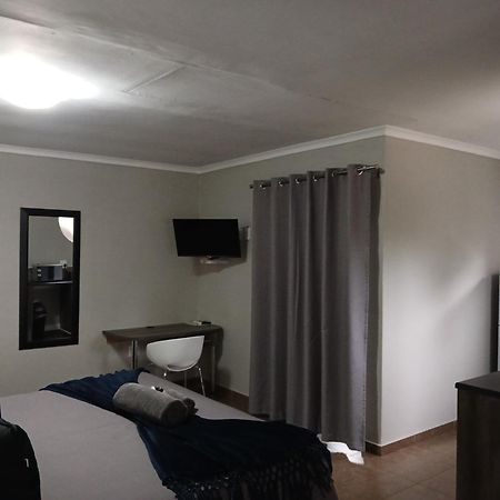Blue Sparrow Guest House Middelburg  Εξωτερικό φωτογραφία